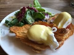 -Common Table · Brunch & Coffee