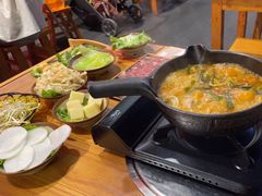 -黔三一夺夺粉酸汤火锅(百信店)