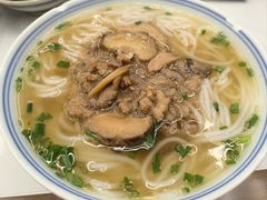 -邱芳粉店(迎宾大道旗舰店)