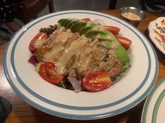 牛油果烤鸡沙拉-I HOLIC艾豪丽披萨(KKone店)