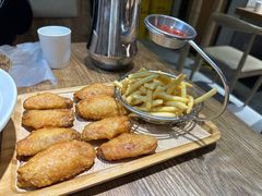 -叶派龙虾•招牌香辣蟹·海鲜(中海国际店)