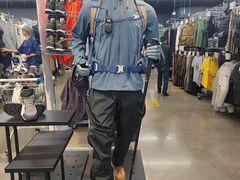 -迪卡侬(大英山店)