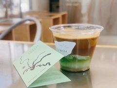 -HUGS coffee(东区店)