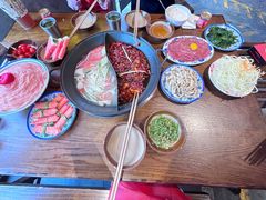 -萍姐火锅·公路夜市(武汉首店)