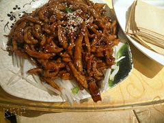 -靠山屯东北农家菜(八龙桥雅苑店)