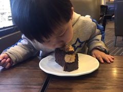 -星巴克臻选(盐城金鹰聚龙湖店)