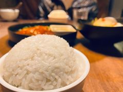 东北越光米饭-来龙里 精致 东南亚餐室(万象城店)