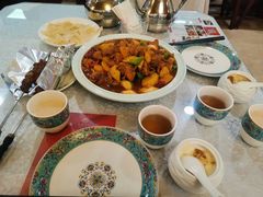 -汗腾格里·风味餐厅(新疆驻京办店)