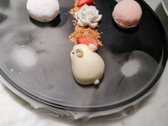 -蜜桃花开·中西融合菜E&W(南长街店)