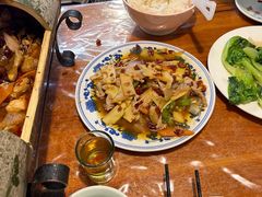 -老街坊餐吧