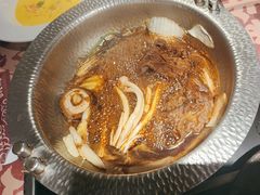 -牛YO寿喜烧·铁板烧和牛火锅自助(市府恒隆店)
