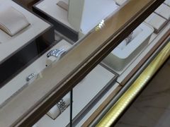 -鑫羽黄金首饰奢侈品回收鉴定