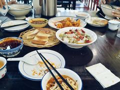 -蓝田九大碗民俗食府(蓝田店)