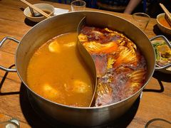鸳鸯锅-领鲜潮牛鲜牛羊肉火锅(宏昌店)