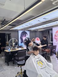 -藤野造型烫发染发