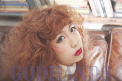 VIVI-God Hands发型设计复古会所