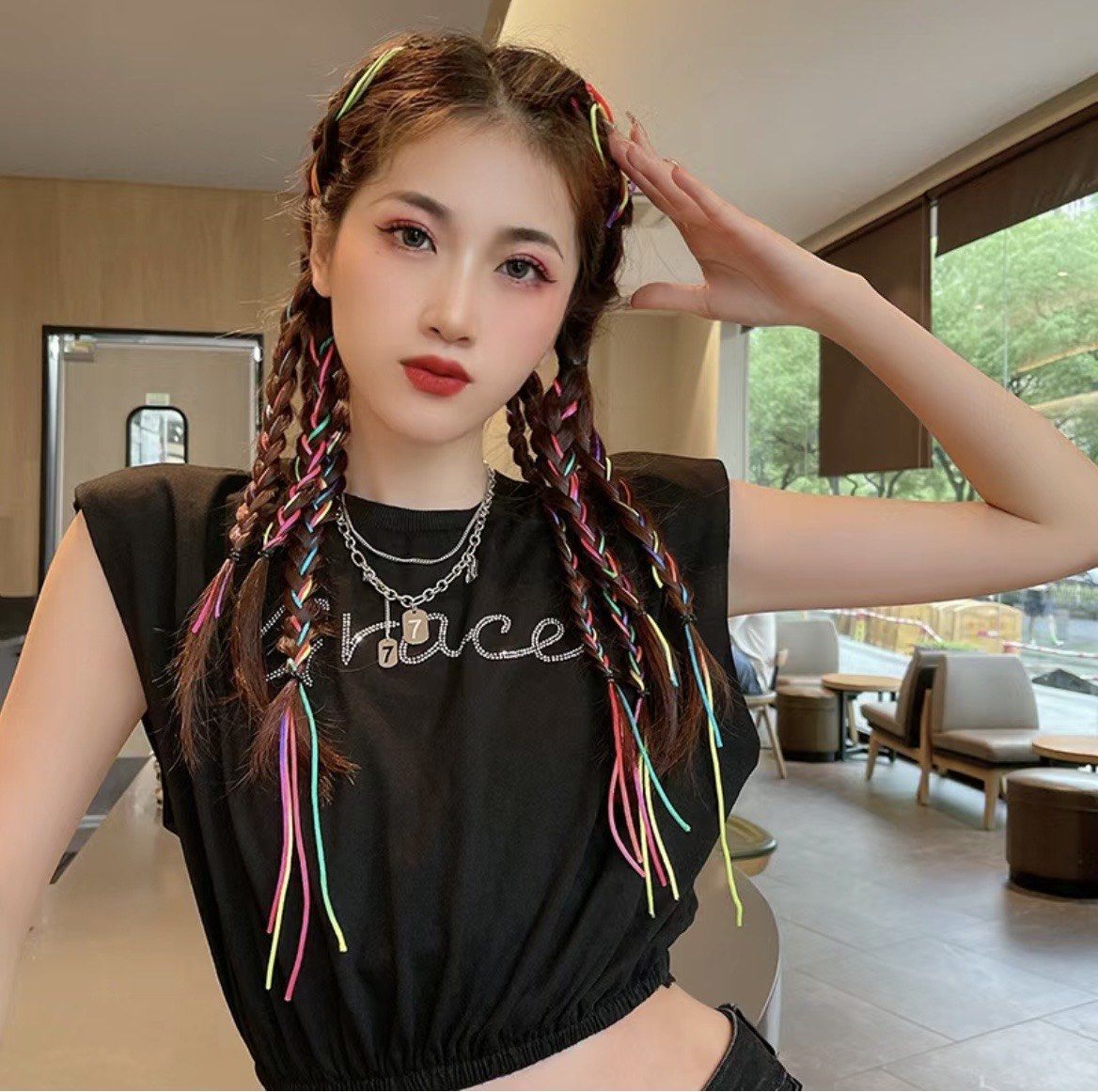 彩绳编发