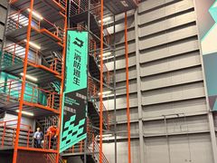 -极限PLAY运动娱乐新世界·团建派对潮玩休闲馆·室内蹦极高空游乐园