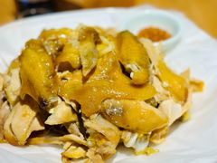 -头上红煨盐鸡·非遗院子餐厅