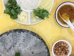 -官塘陈记鱼生·潮汕砂锅粥·牛肉火锅(潮枫路总店)