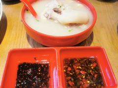 -张太婆老妈蹄花川菜馆·中华餐饮老字号(望平街店)