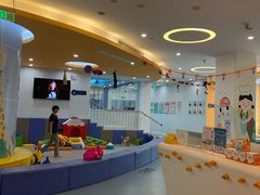 -戊辰亲子游泳俱乐部