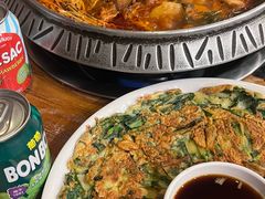 -喇喇排骨火锅·传统韩式脊骨汤(望京西园总店)
