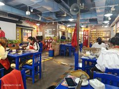 大堂-马路边边串串香(延庆环球新意广场店)