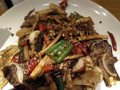 -十三式重庆江湖菜(金茂览秀城店)