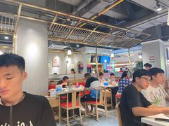 大堂-虾吃虾涮.虾火锅.肉蟹煲(步步高梅溪新天地店)