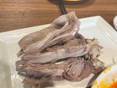 手抓羊肉半斤-贯贯吉·清真餐厅(浙江中路店)