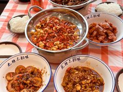 -笨豆腐居民楼菜馆•江西小炒(天津开发区店)
