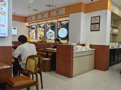 -观音桥步行街