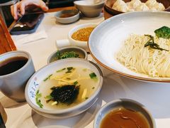 -馋三尺蟹粉小笼(人民广场店)