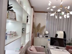 -Hi Beauty Skin 科技美肤中心