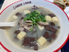 -小杨生煎(金山百联购物中心3楼店)