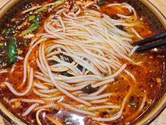 -三好食堂(煎饺·馄饨·肉饼米线·盛世广场店)