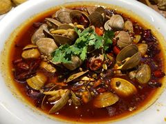 麻辣肥蛤-满堂春特色餐馆