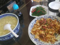 -壹阁胡羊焖饼(特色小吃街店)