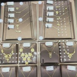 -六福珠寶(苏州人民商场店)