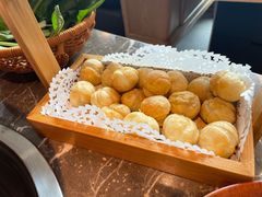 -三人行·骨头王火锅(浙江路店)