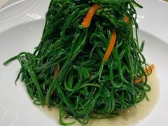 清炒沙葱-巴扎美食·新疆菜·西域歌舞表演餐厅(新疆大厦店)