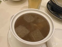 冬瓜鱼唇汤-沙龙酒家
