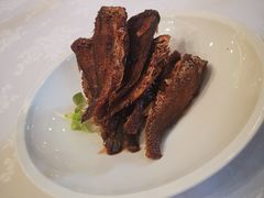-品悦酒店(三林古镇店)