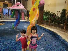 -泉城欧乐堡戏水湾艺术养生温泉