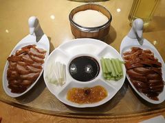 -阿三鱼头泡饼·家常菜