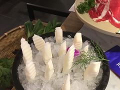 -尚尚仙·酸汤猪手·猪肚鸡火锅(华联万柳购物中心店)