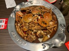 汤河蟹煲-胖哥俩肉蟹煲(湖滨银泰in77店)