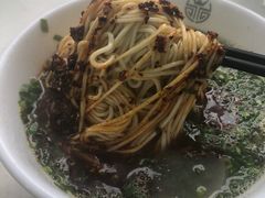 -马德元纯汤牛肉面(太奥广场店)