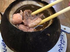原只椰子炖走地鸡-達揚原味燉品(文明路店)